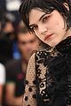 soko the stopover photocall cannes 07