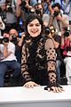 soko the stopover photocall cannes 13