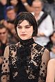 soko the stopover photocall cannes 17