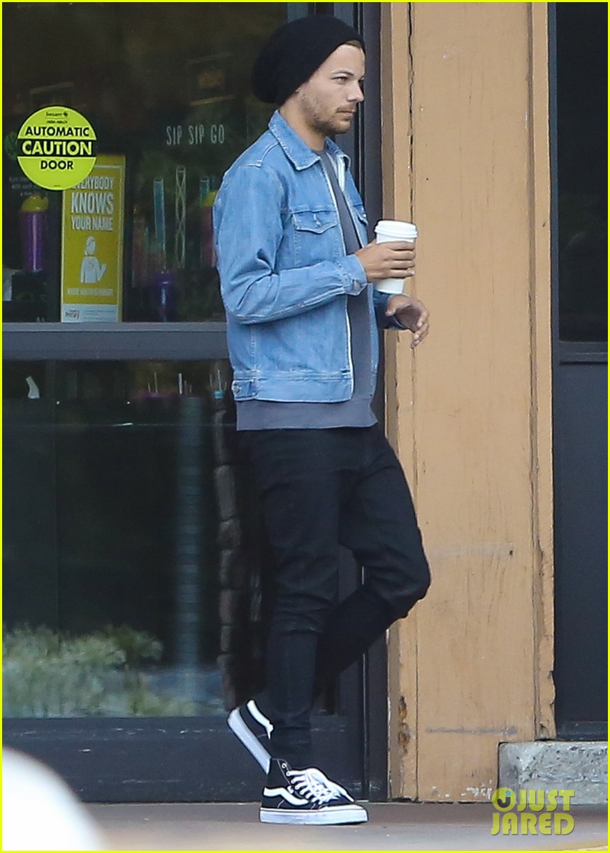 louis tomlinson meets up with briana jungwirth 06