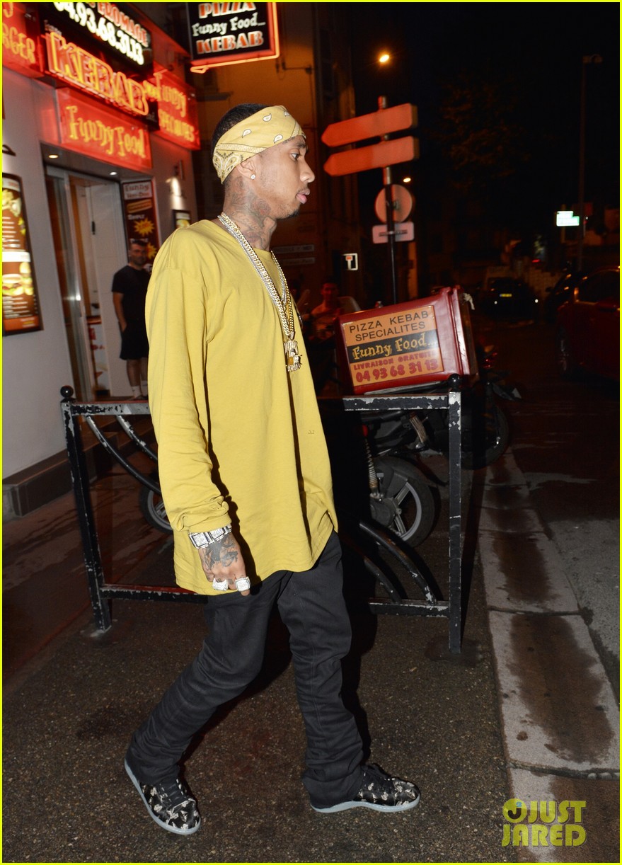 Tyga Clarifies His Relationship Status Amid Demi Rose Mawby Rumors: Photo  975197 | Demi Rose Mawby, Tyga Pictures | Just Jared Jr.