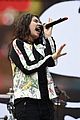alessia cara concert coldplay manchester 05