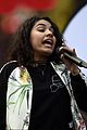 alessia cara concert coldplay manchester 21