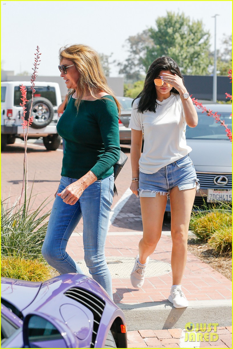 caitlyn kylie jenner have a father daughter day 08