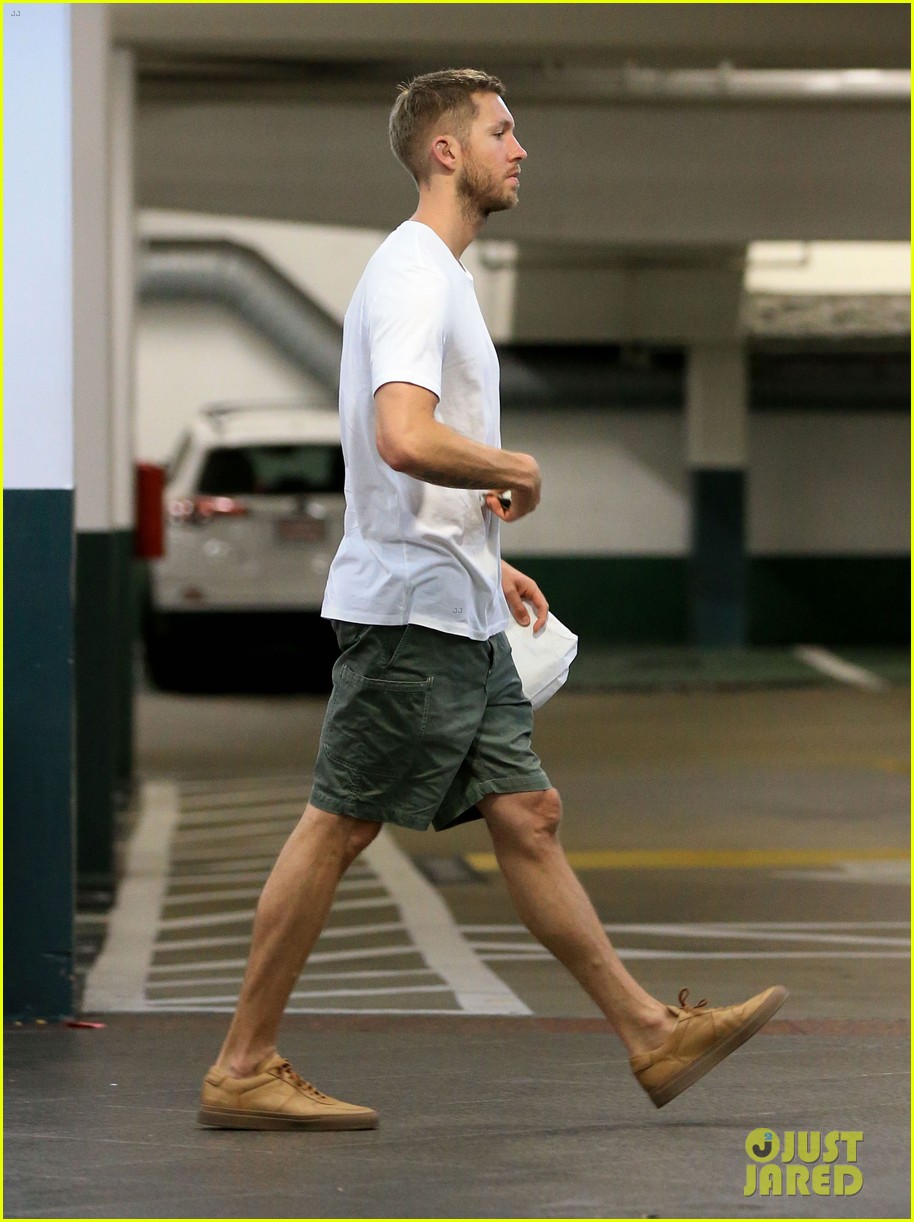 calvin harris steps out for the first time since taylor swift break up 01