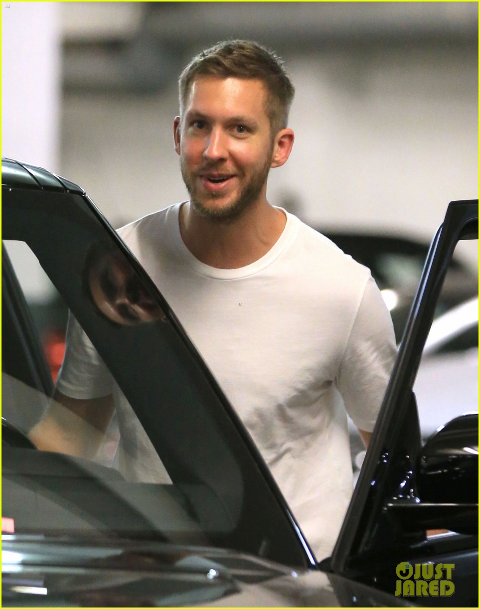 calvin harris steps out for the first time since taylor swift break up 07