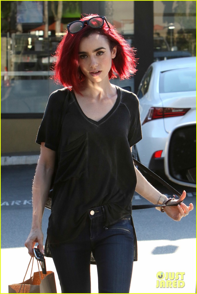 lily collins debuts new bright red hair 04