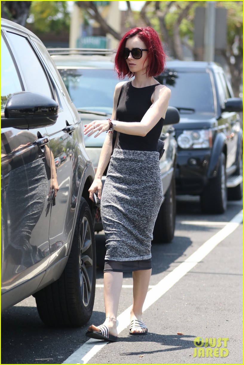 lily collins debuts new bright red hair 24