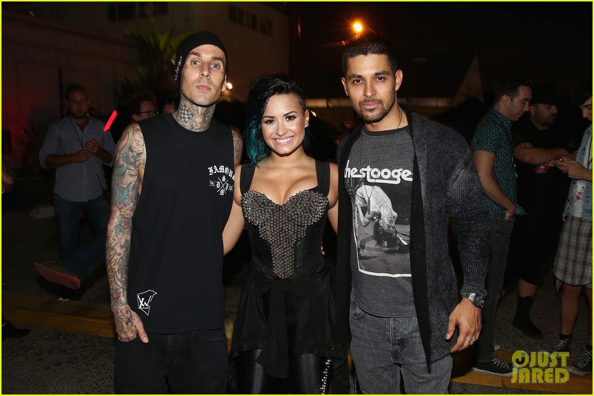 demi lovato and wilmer valderrama break up after six years of dating 02