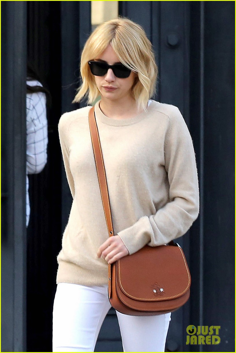 emma roberts back to blonde for scream queens 03