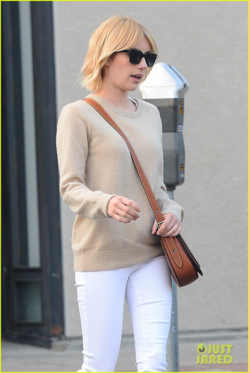 emma roberts back to blonde for scream queens 11