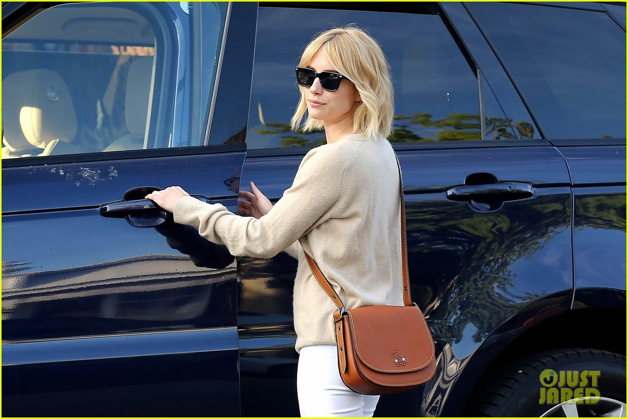 emma roberts back to blonde for scream queens 15