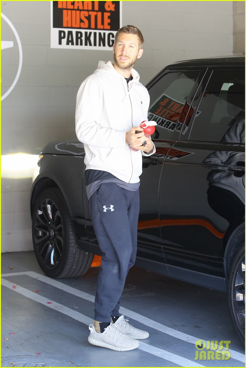 calvin harris is all smiles after taylor swifts new romance news 12