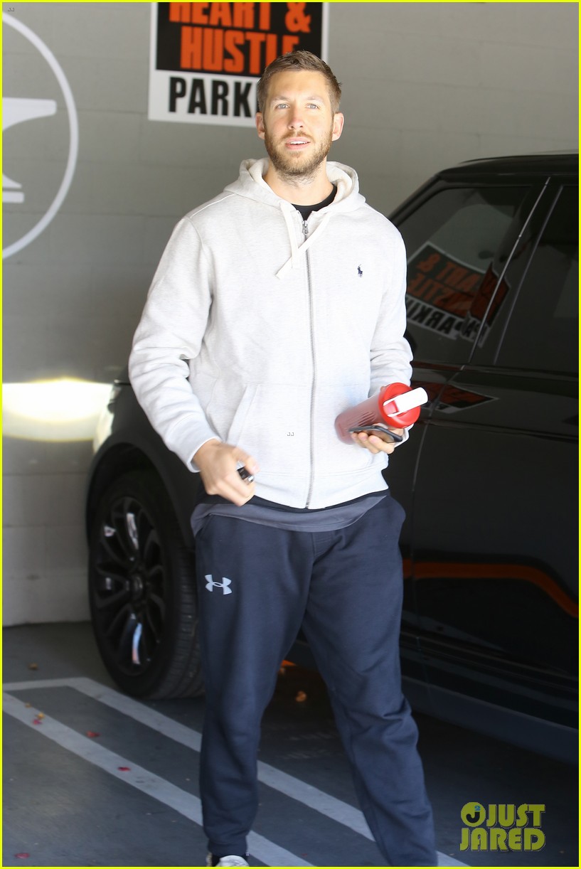 calvin harris is all smiles after taylor swifts new romance news 19