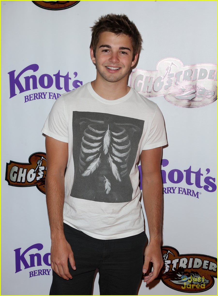 ryan newman jack griffo sterling sarah ghostrider knotts 14