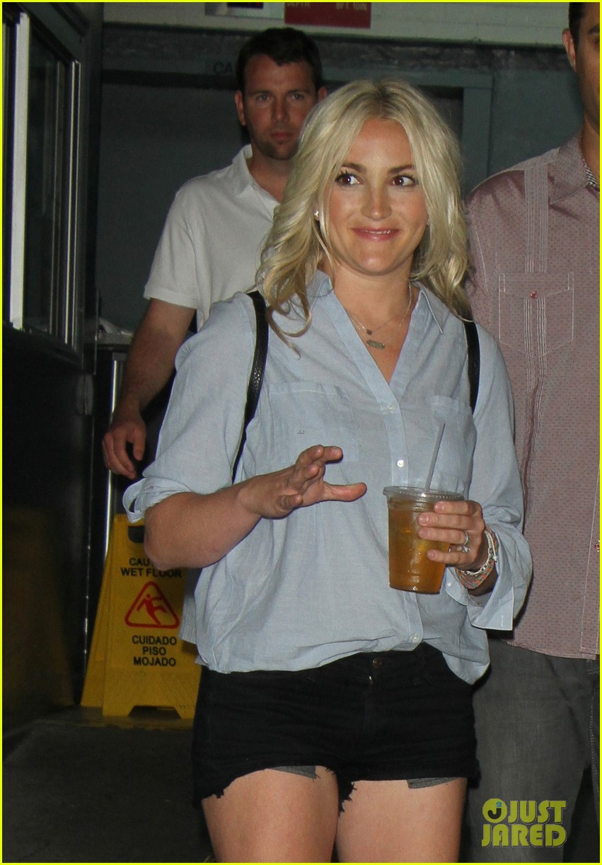 jamie lynn spears reveals the most suprising thing about motherhood 06