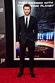 joey king liam hemsworth independence day premiere 12