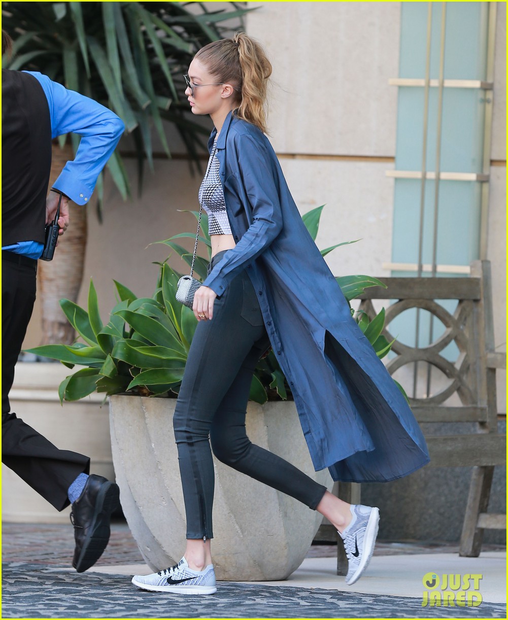 kendall jenner gigi hadid out sunny west hollywood 50