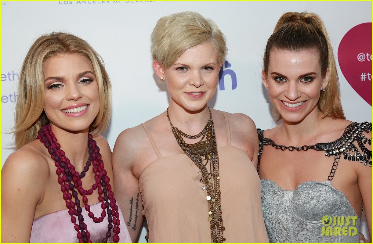 annalynne mccord launches charity dominic purcell 08