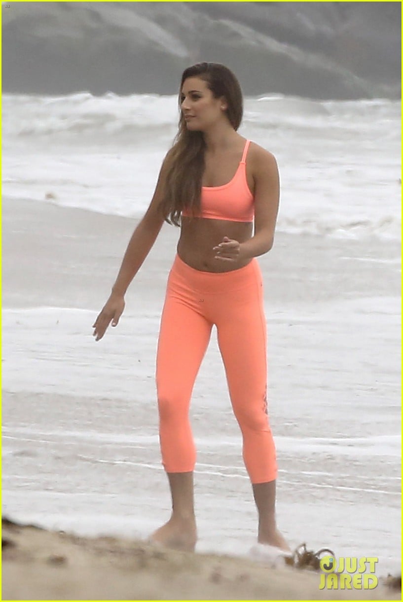 Lea Michele Strips Down at the Beach for Sexy Photo Shoot: Photo 987687 |  Lea Michele Pictures | Just Jared Jr.