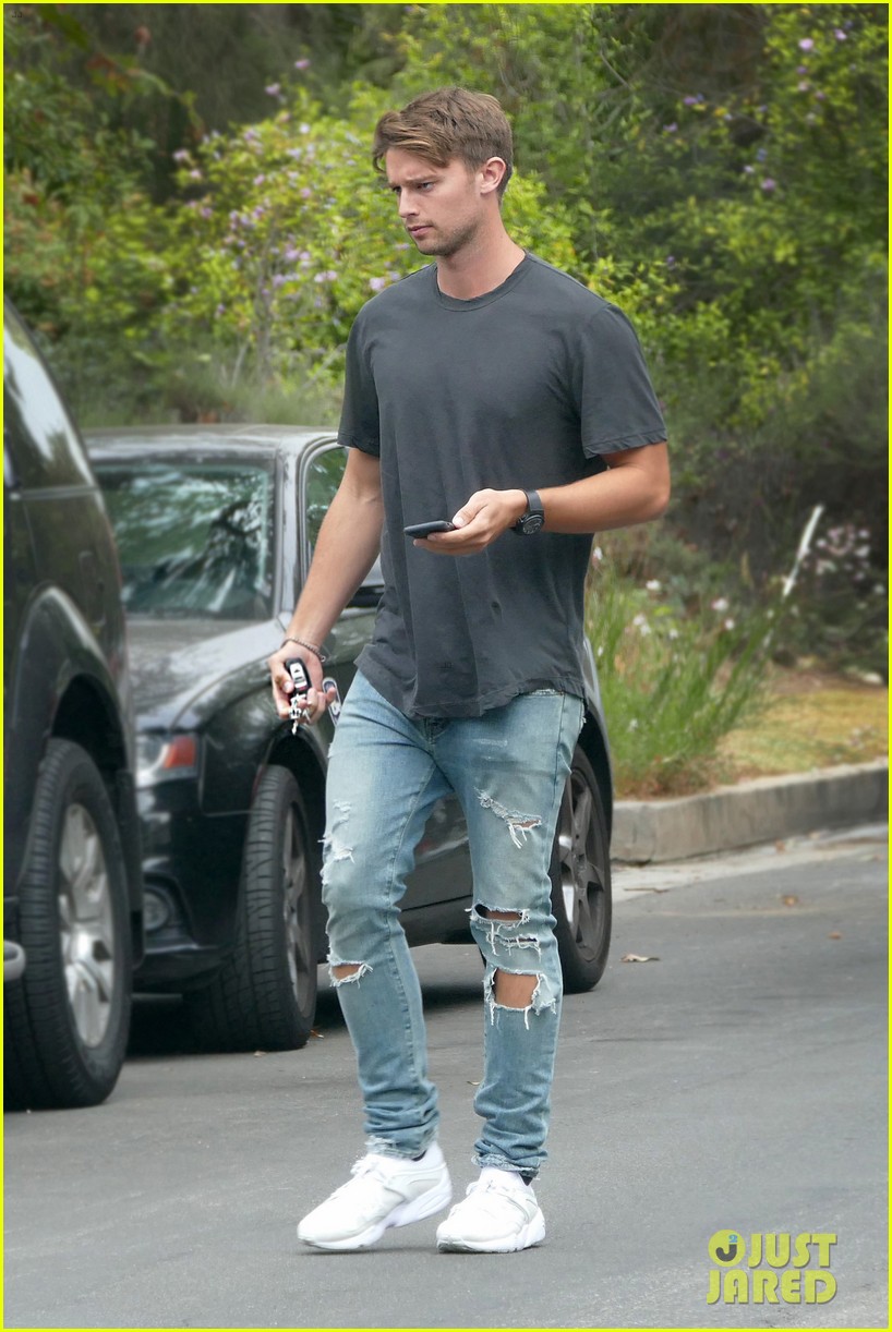 patrick schwarzenegger steps out after memorial day with abby champion 03