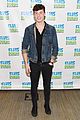shawn mendes talks treat you better elvis duran stop nyc 05