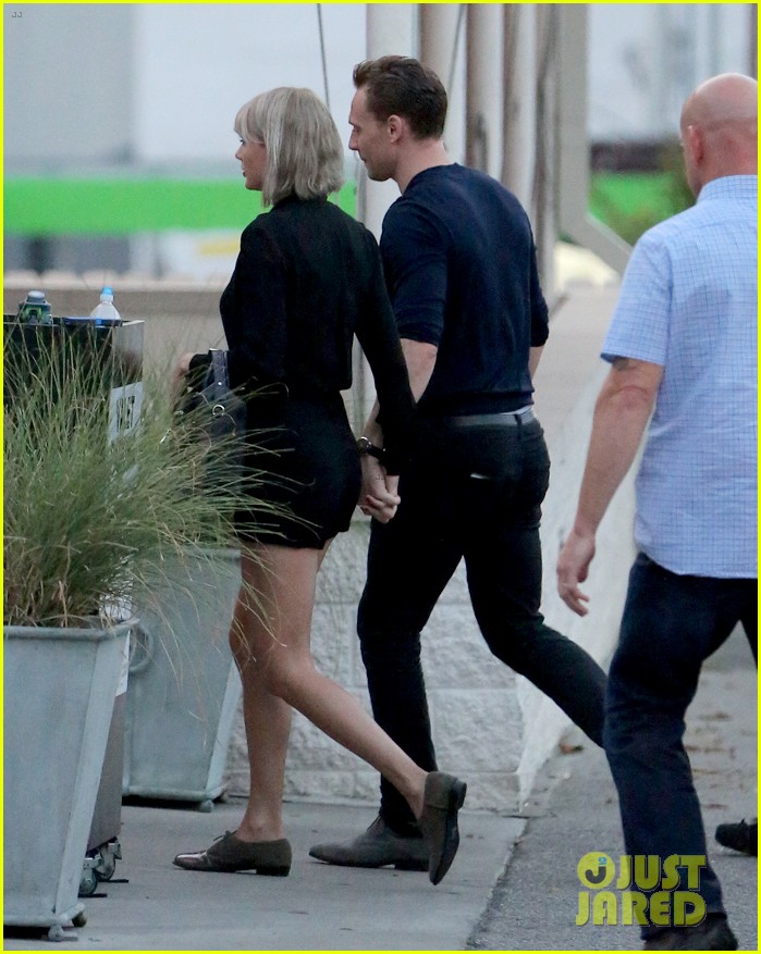taylor swift tom hiddleston go on double date for lunch 01