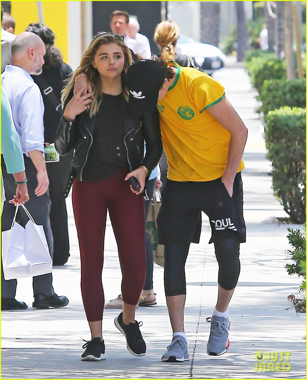 Chloë Grace Moretz and Brooklyn Beckham Back Together?