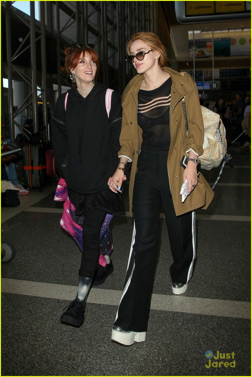 bella thorne jets out work with gregg sulkin 04