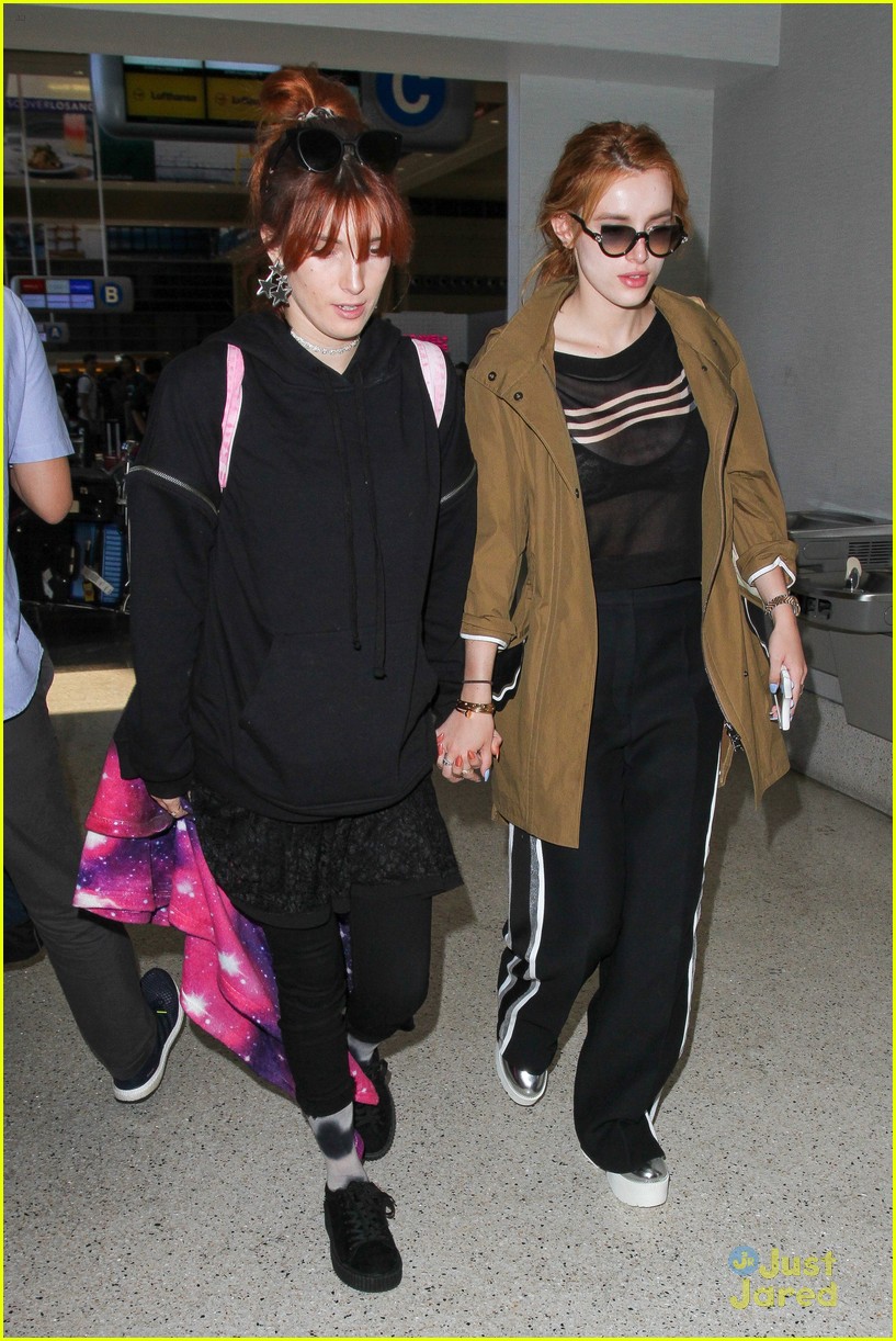 bella thorne jets out work with gregg sulkin 16