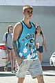 justin bieber lunch ralphs west hollywood 24