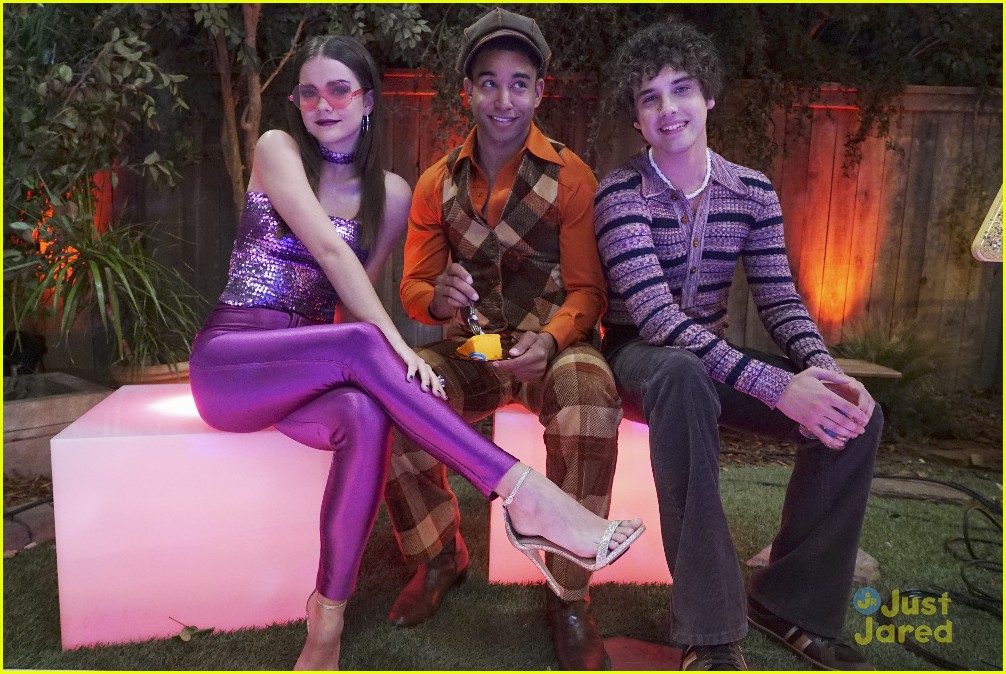 the fosters forty lena disco bday stills 06
