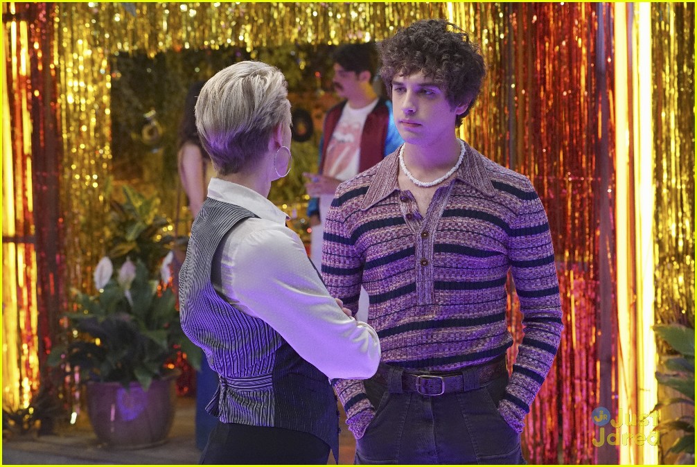 the fosters forty lena disco bday stills 23