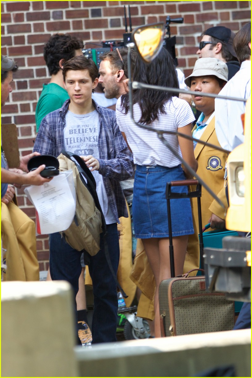 tom holland spotted on spider man set with newcomer jacob batalon 01