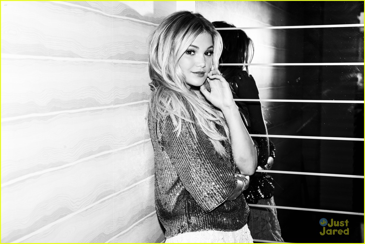 olivia holt stream debut ep here 05
