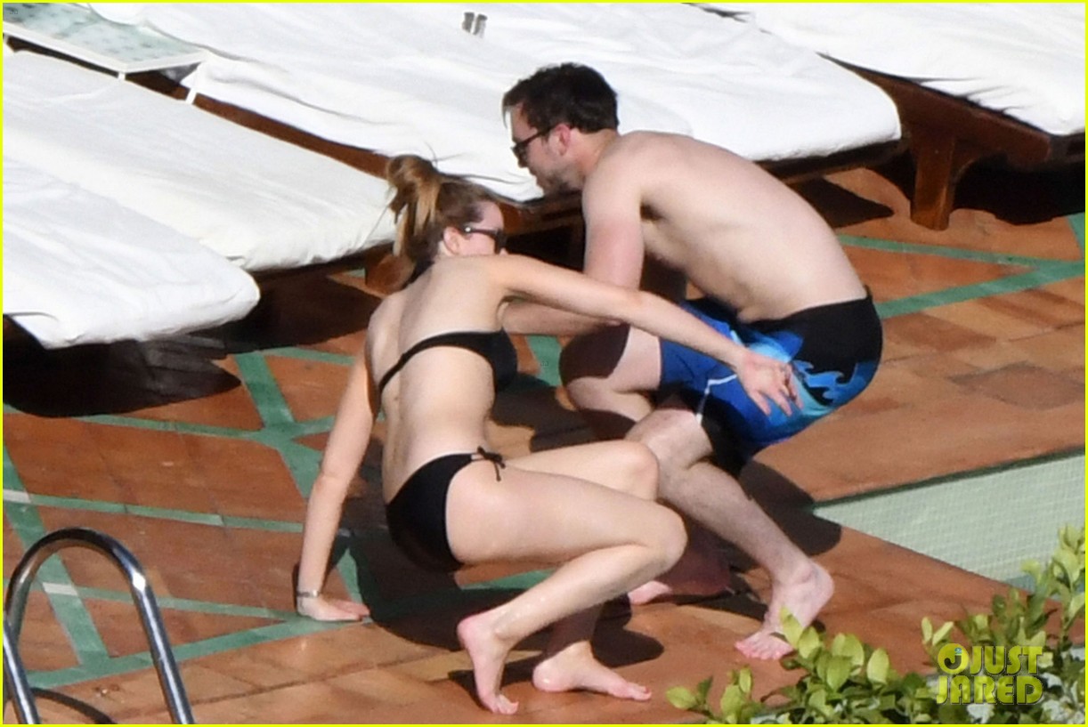 nicholas hoult shirtless by the pool 10