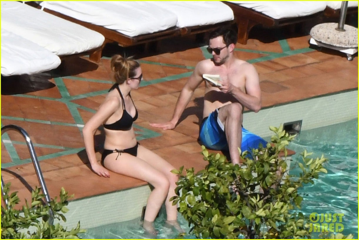 nicholas hoult shirtless by the pool 11