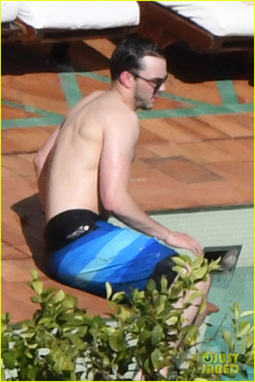 nicholas hoult shirtless by the pool 24