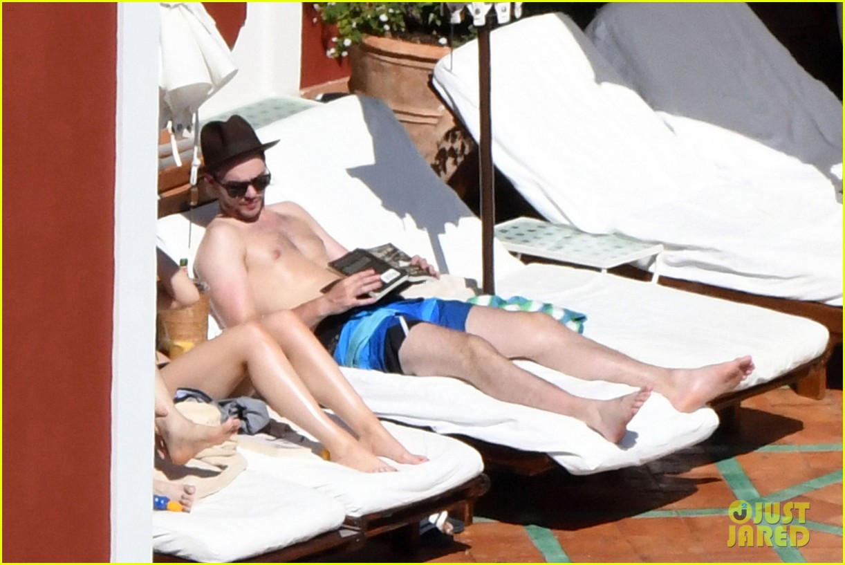 nicholas hoult shirtless by the pool 31