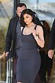 kylie jenner debuts her new short haircut 25