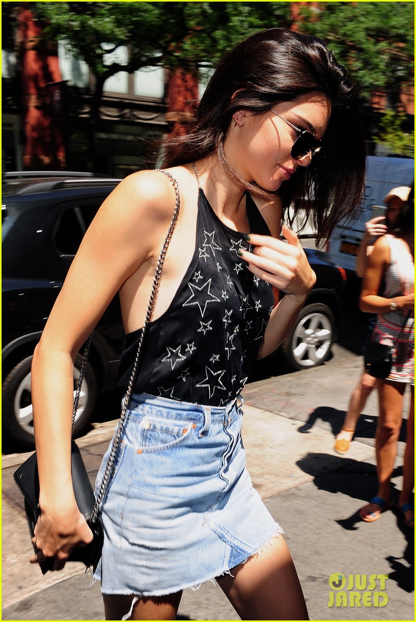 kendall jenner chats collection kylie pacsun star top nyc 18