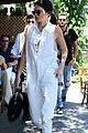 kendall jenner grabs lunch wiith scott disick holiday weekend 11