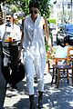 kendall jenner grabs lunch wiith scott disick holiday weekend 18