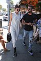 kendall jenner grabs lunch wiith scott disick holiday weekend 27