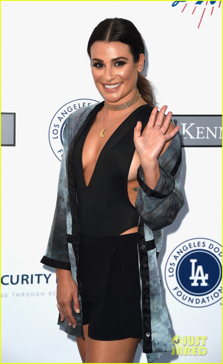 lea michele taylor lautner chace crawford dodgers fdn gala 07