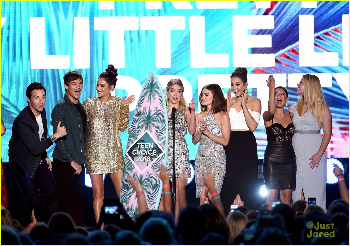 pretty little liars win everything teen choice awards 06