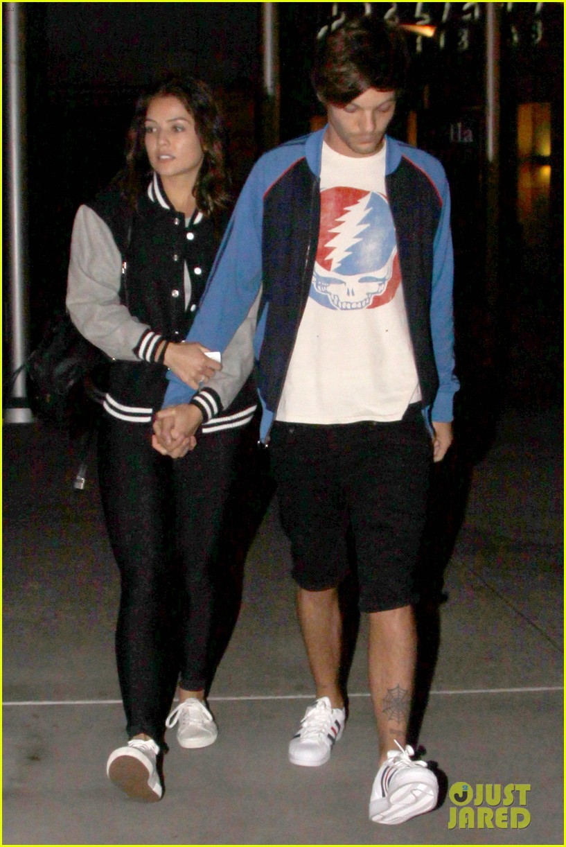 louis tomlinson danielle campbell have a movie night 13