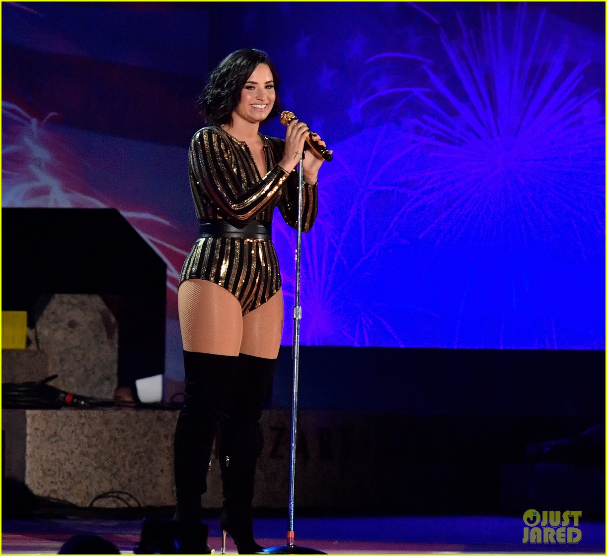 demi lovato nick jonas rehearse for fourth of july special 05