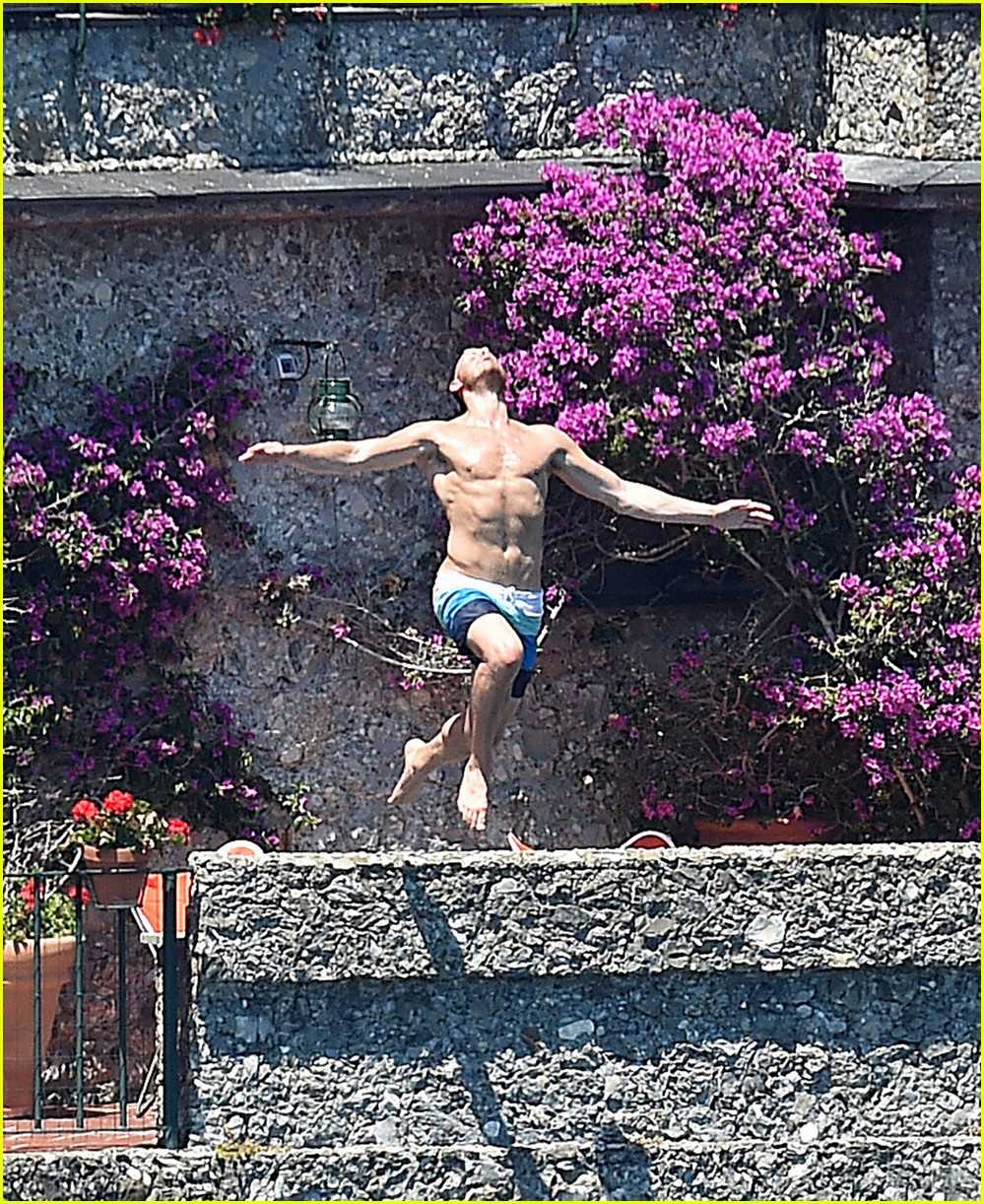 alexander ludwig goes shirtless while working out in italy 18