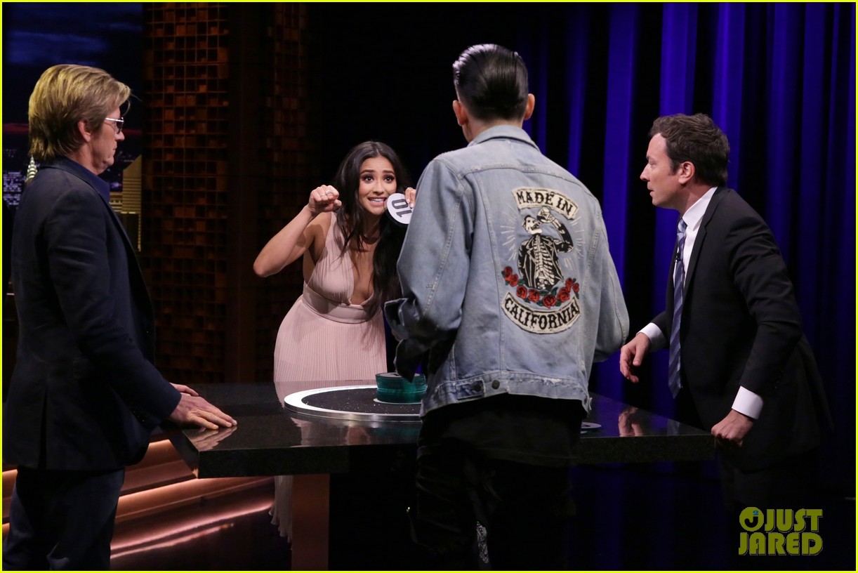 shay mitchell plays catchphrase with denis leary g eazy 02